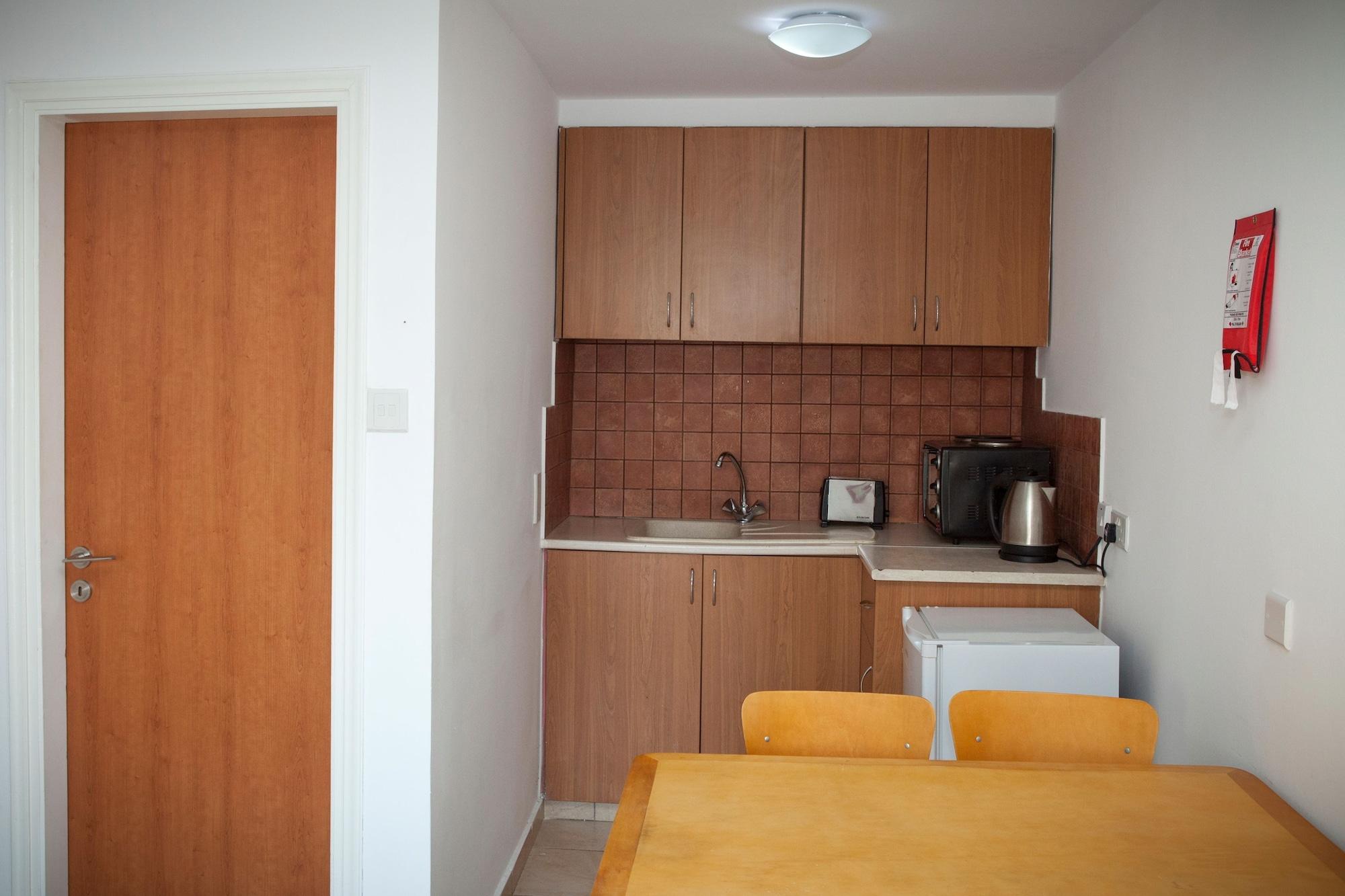 Hotel apartamentowy Alecos Pafos